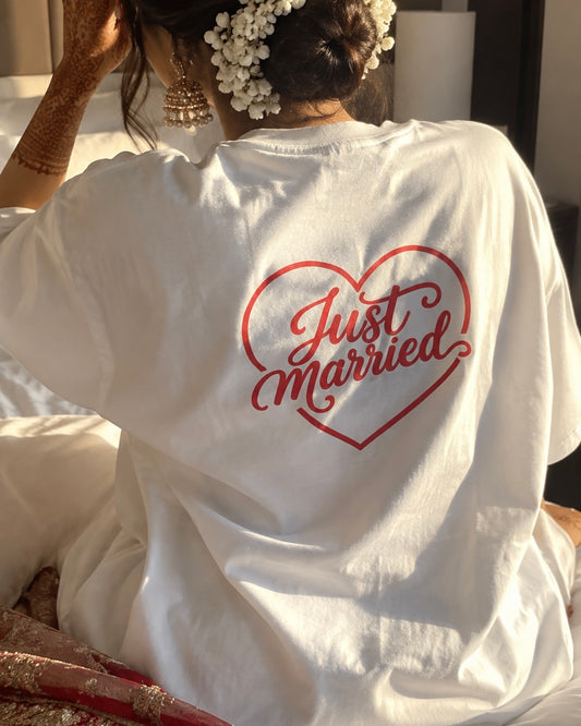 Just Married | Unisex Oversized Classic T-Shirt